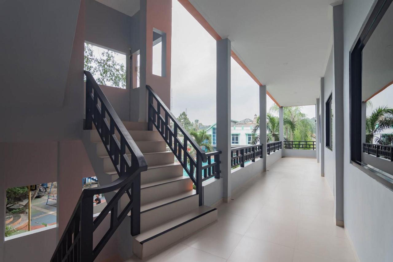 Urbanview Hotel Sagara Μπογκόρ Εξωτερικό φωτογραφία
