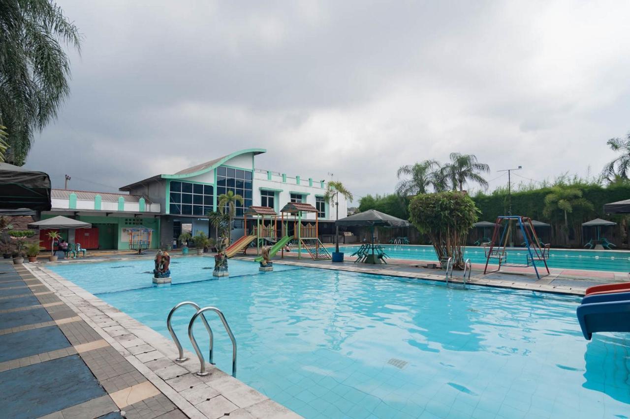 Urbanview Hotel Sagara Μπογκόρ Εξωτερικό φωτογραφία